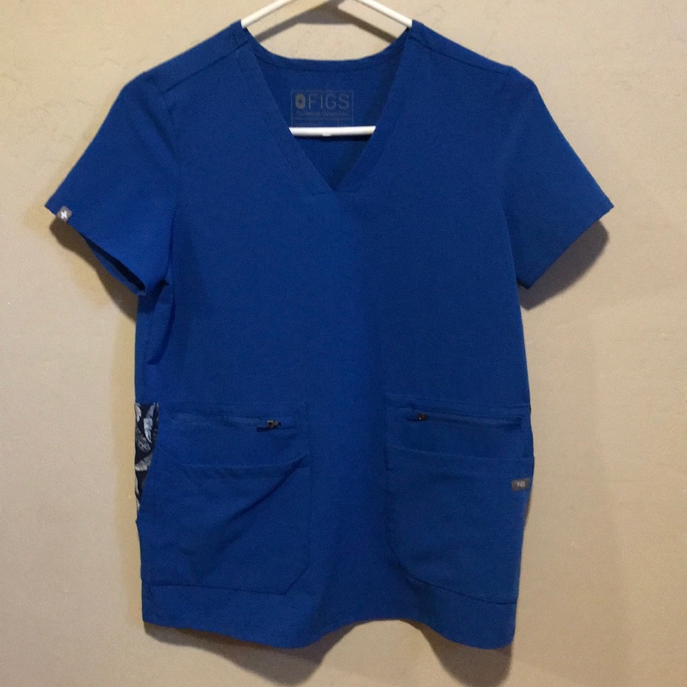 Figs xxs royal blue Accra scrub top